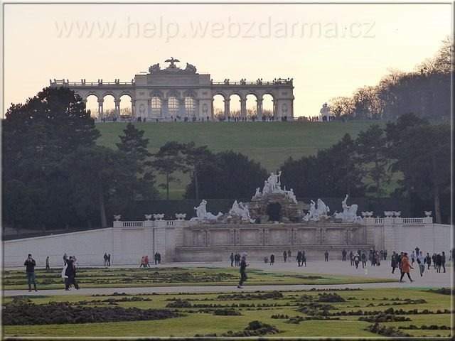 Schoenbrunn Neptun