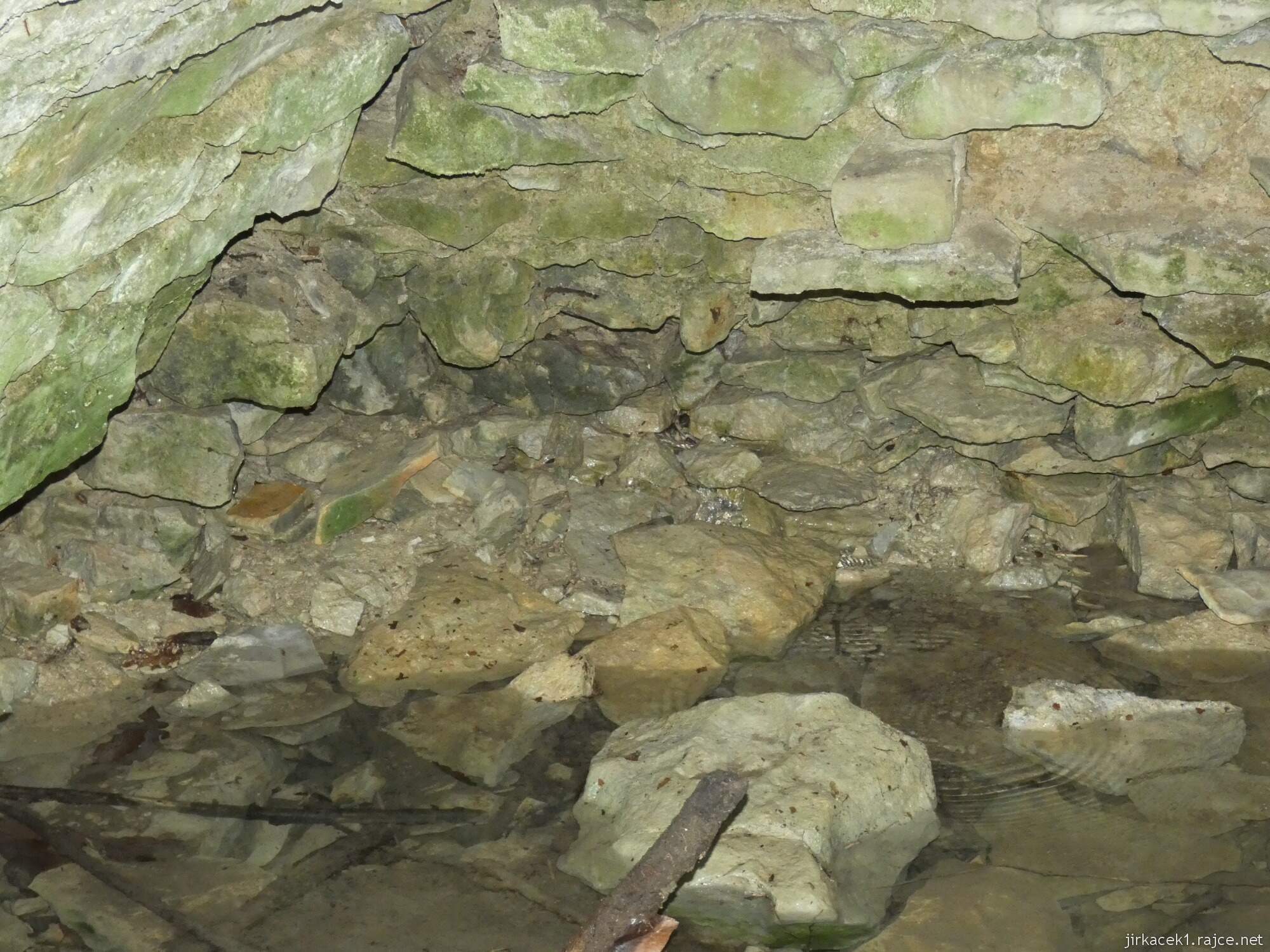 Nedošín - sklepní pramen v bývalých lázních 2021