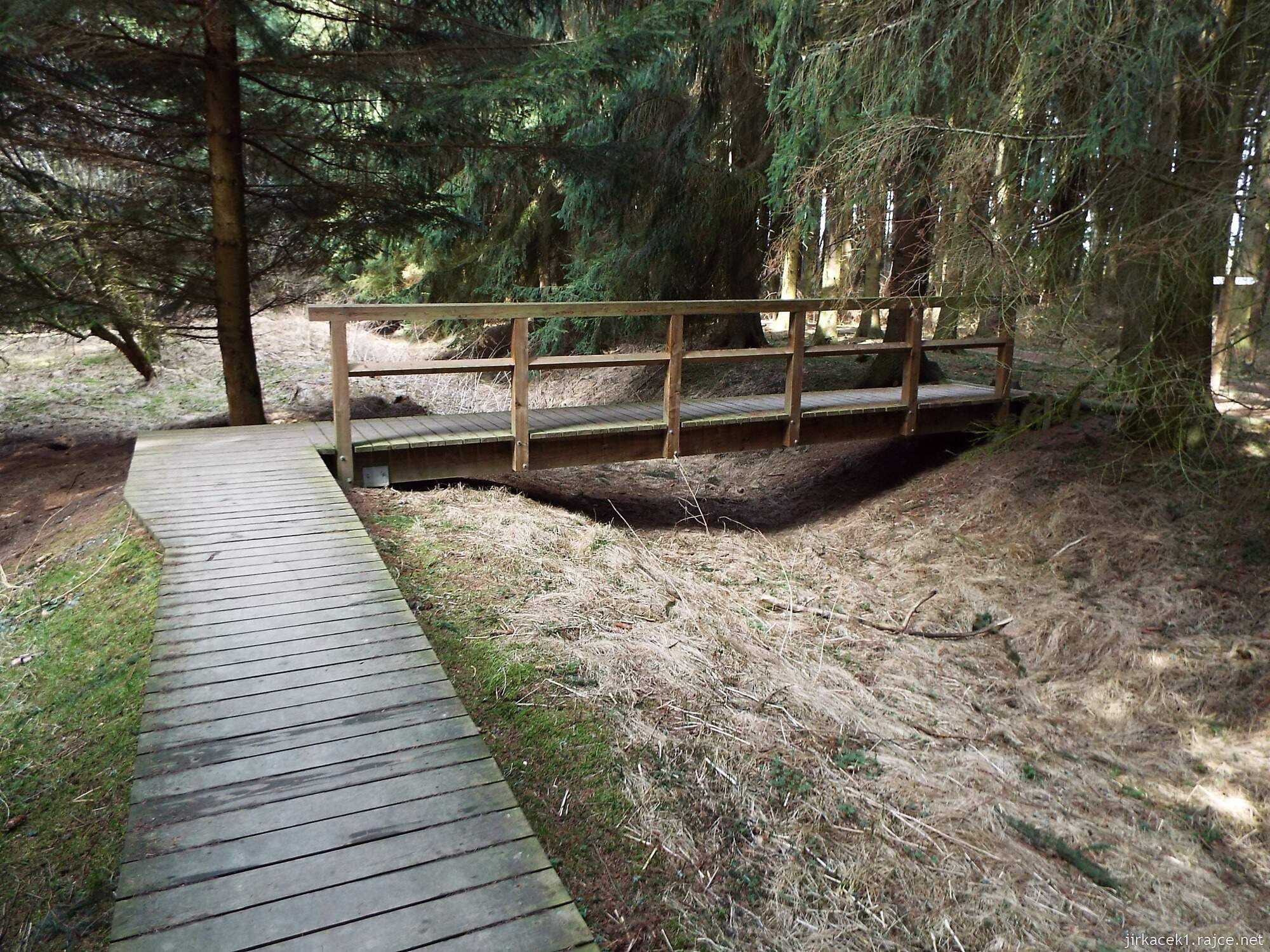 37 - Svitavy - NS Vodárenský les 35 - konec dřevěného chodníčku mezi 4.a 5. zastavením