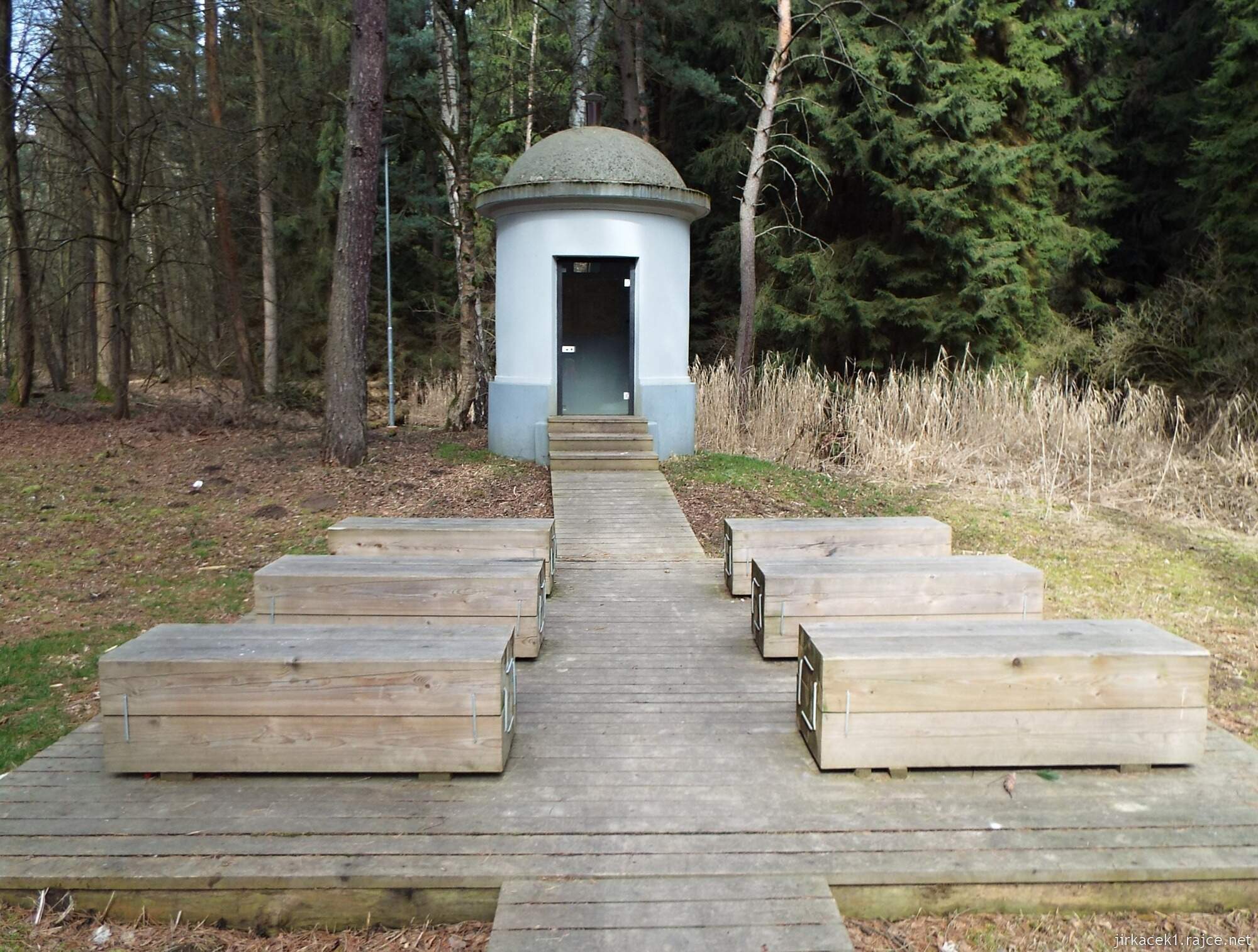 37 - Svitavy - NS Vodárenský les 67 - studna II. s učebnou u 6. zastavení