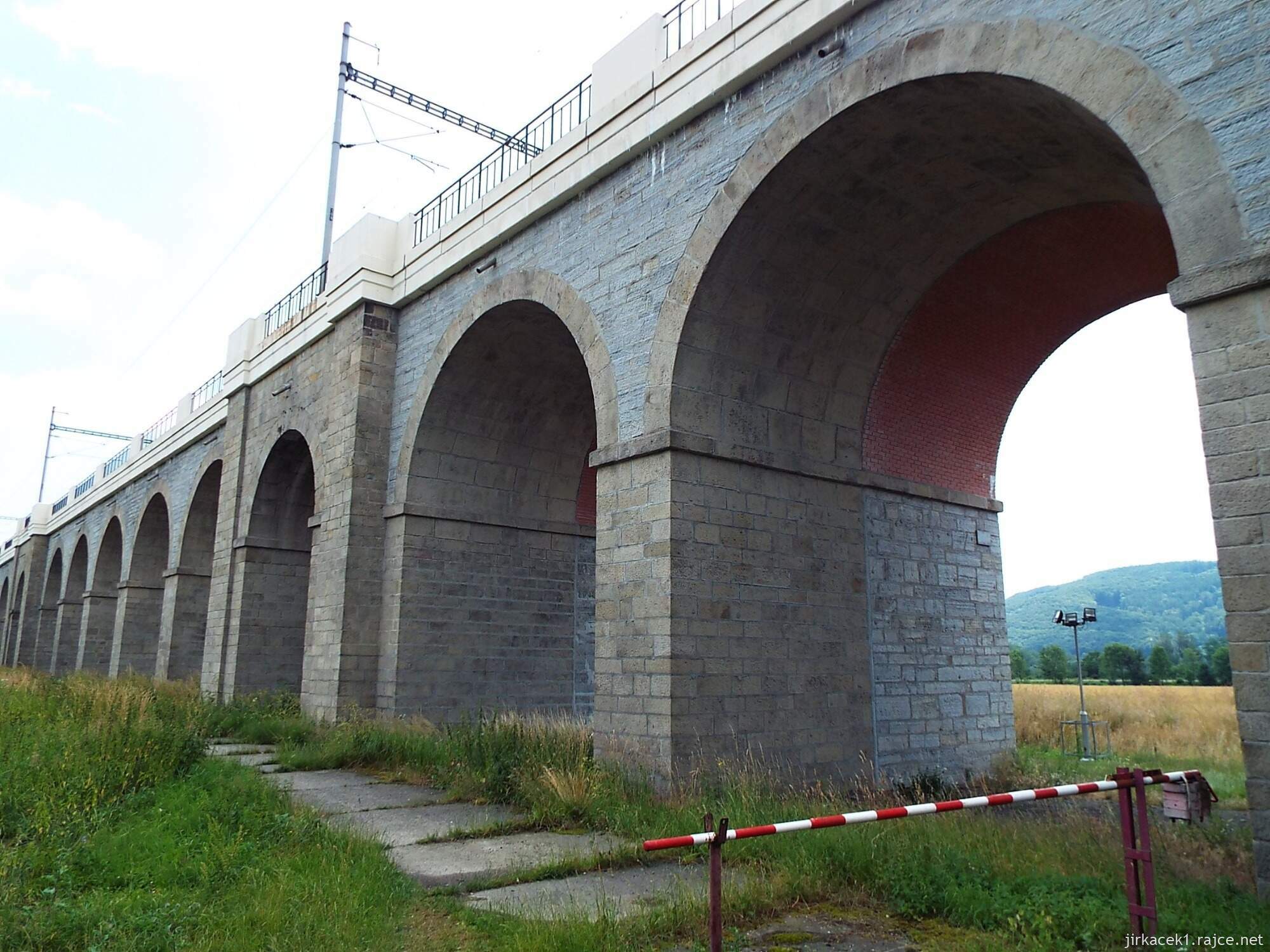 B - Jezernice - viadukty 07
