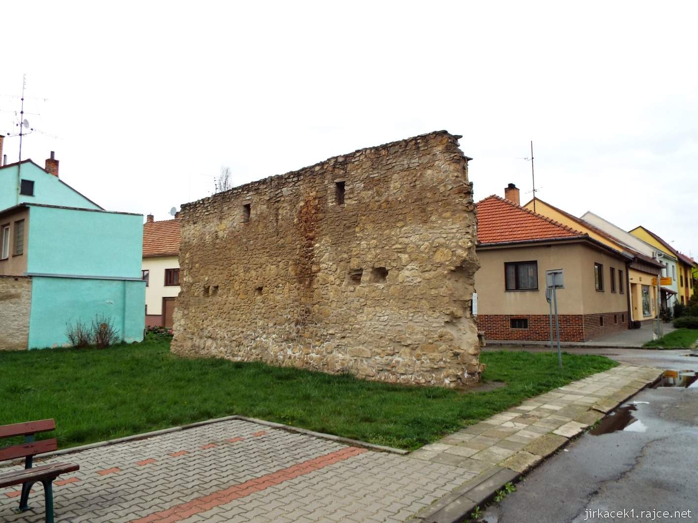 Slavkov - hradby 03 - ulice Hradební