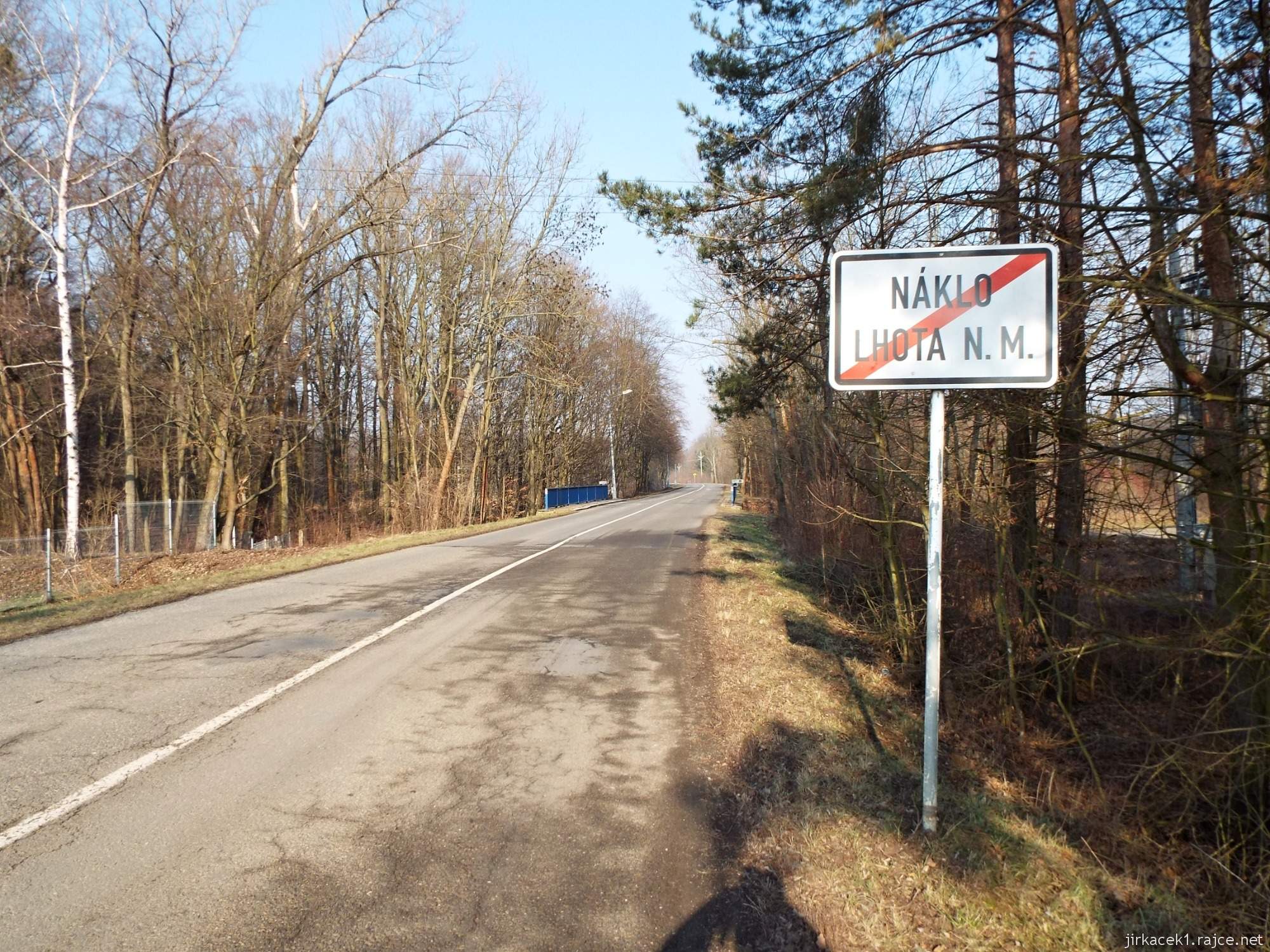 Lhota nad Moravou - konec obce