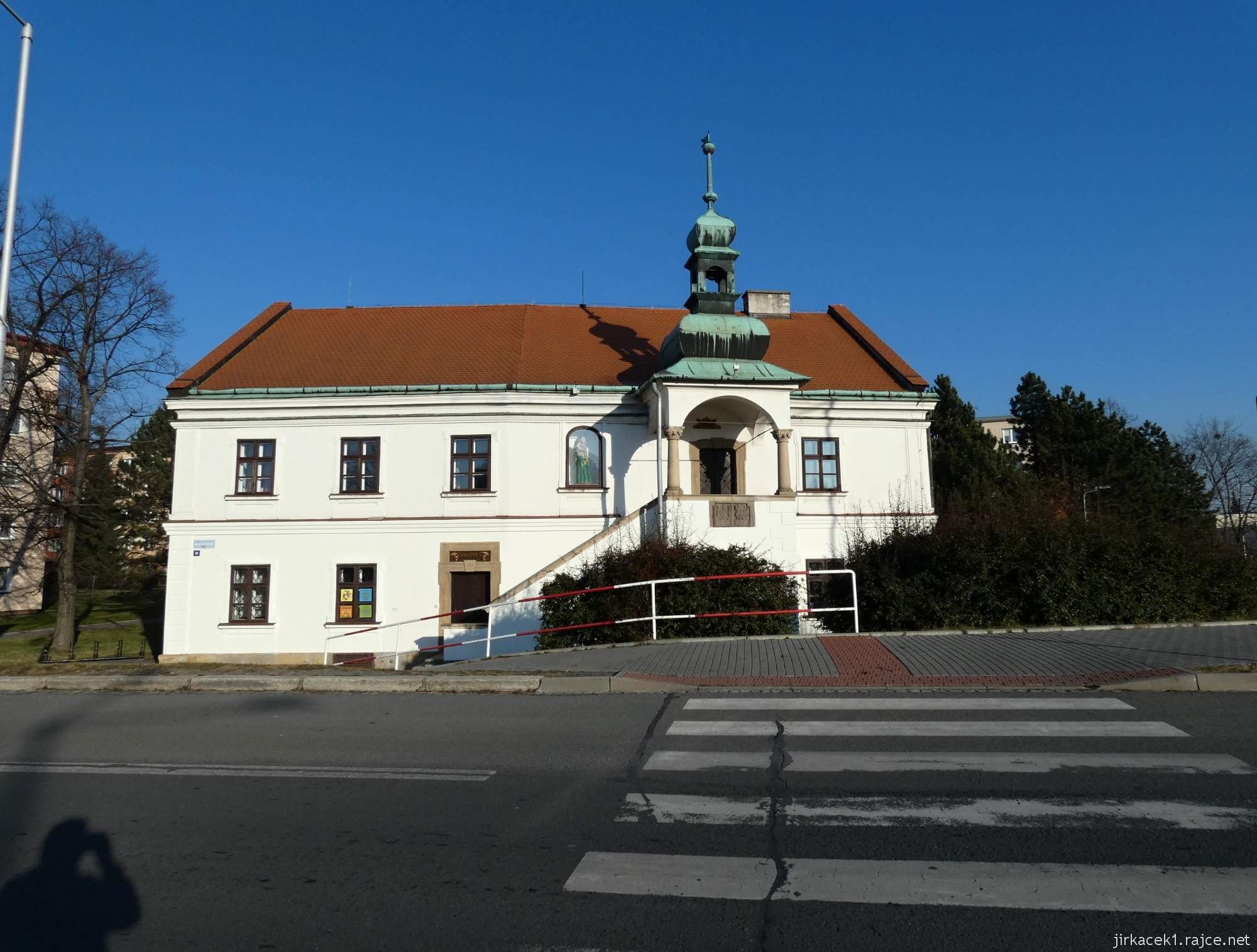 Valašské Meziříčí - stará krásenská radnice 07 - čelní pohled