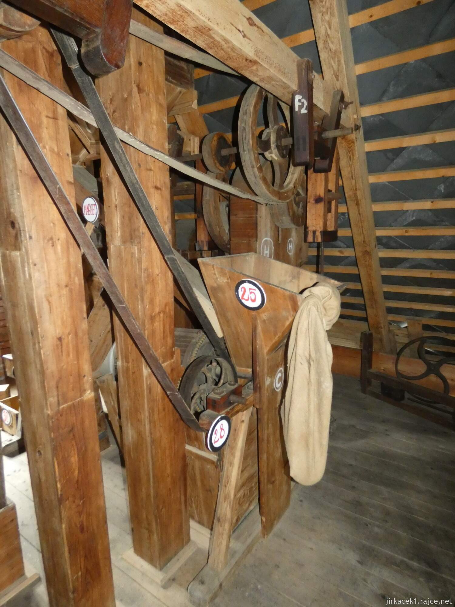 A - Loučky - vodní mlýn Wesselsky 082