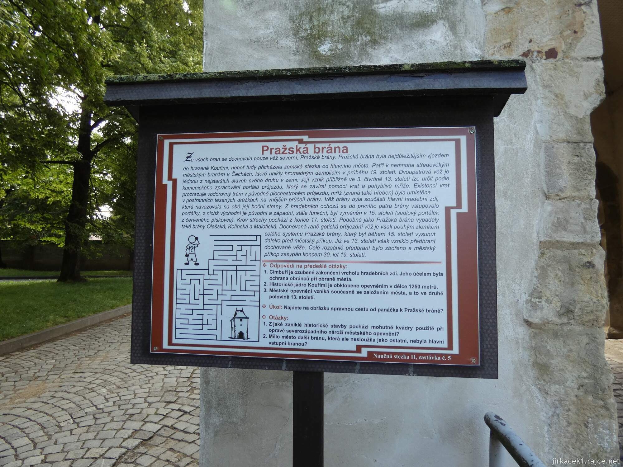 F - Kouřim - městské hradby 013