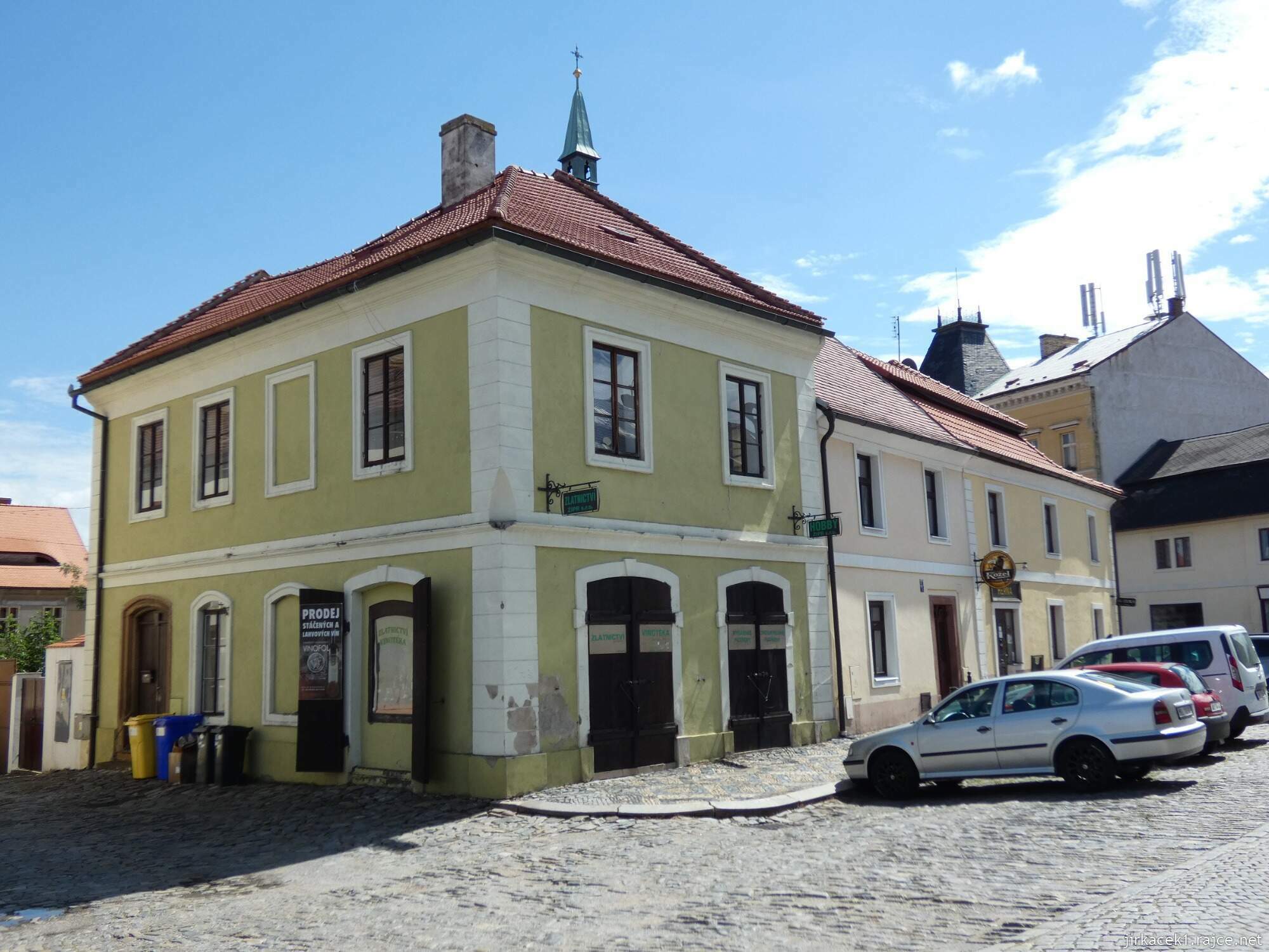 I - Kouřim - Mírové náměstí 053 - měšťanské domy