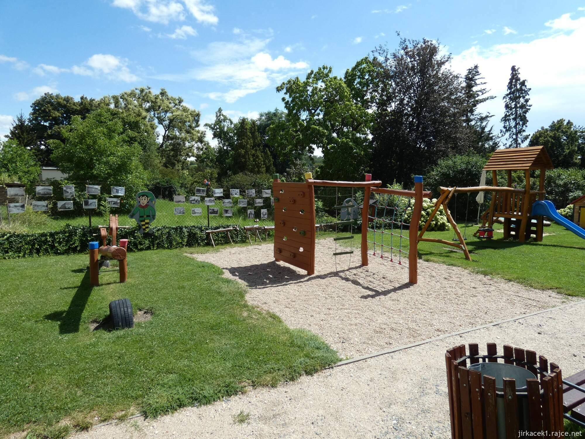 K - Kouřim - městský park Na hradbách 038