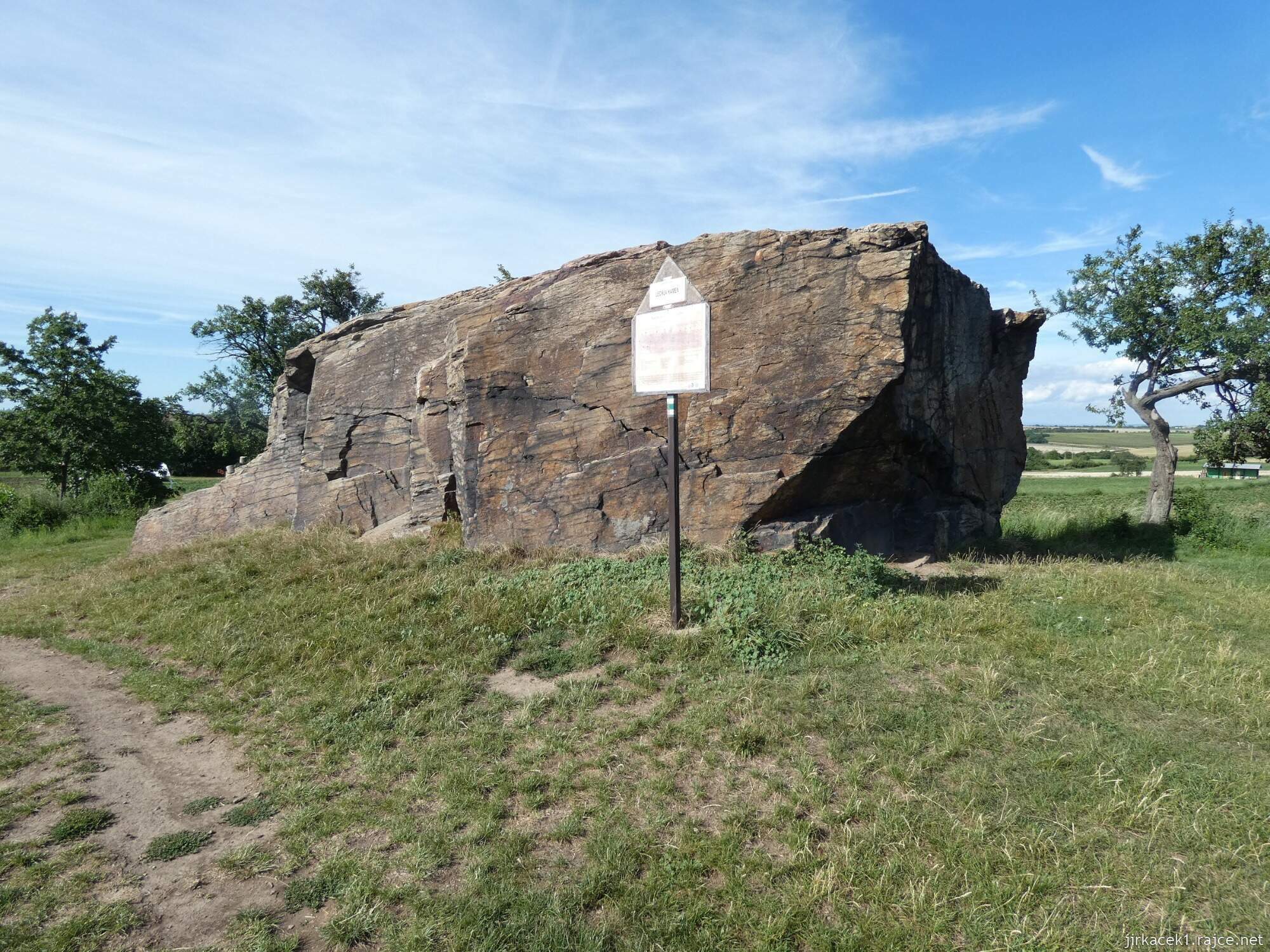 T - Kouřim - Lechův kámen 003