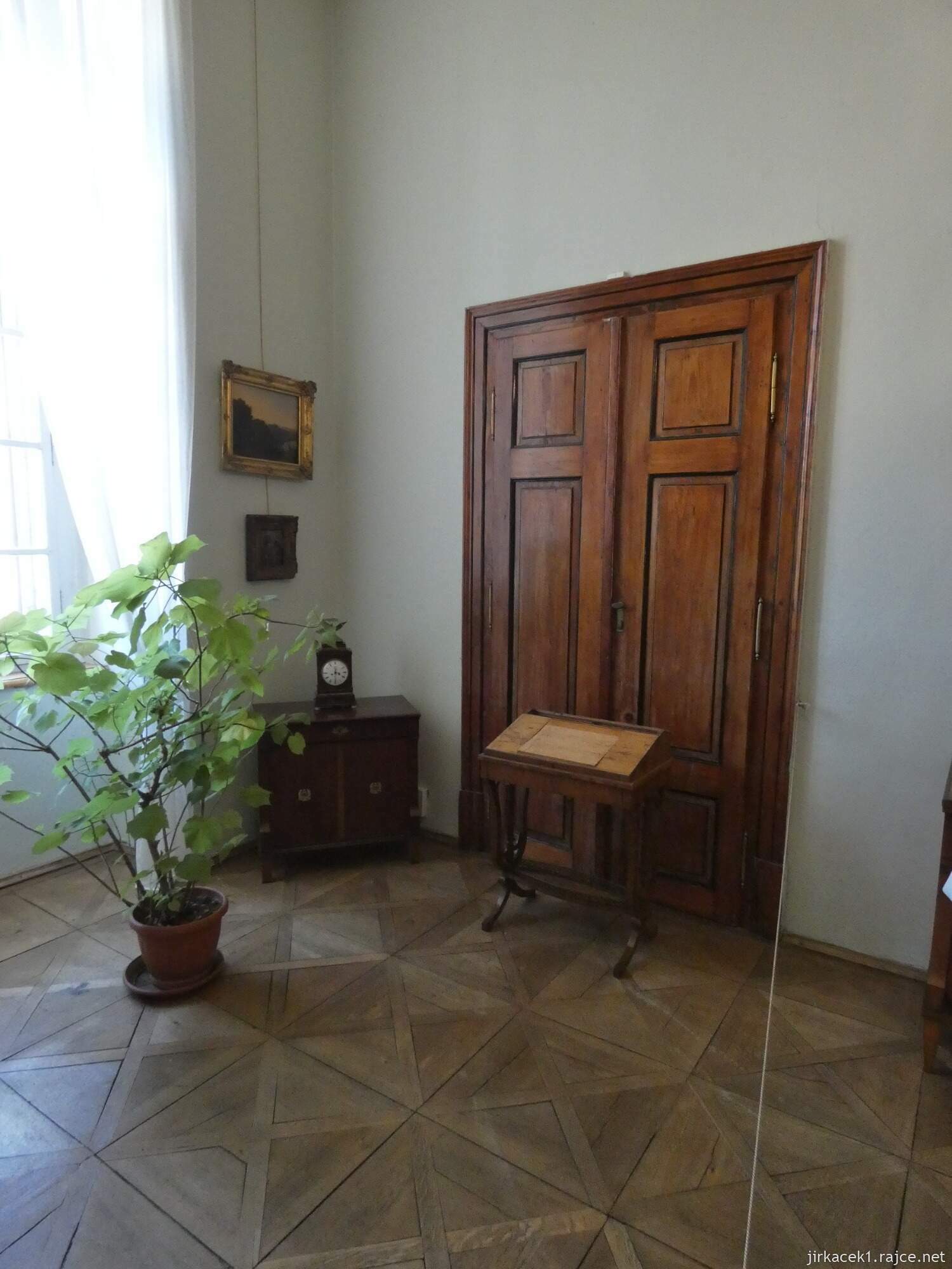 Ž2 - Kačina - skvostný empírový zámek 091